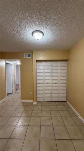 7210 NW 179th St 105, Hialeah, FL 33015