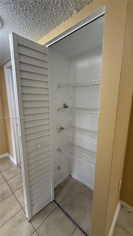 7210 NW 179th St 105, Hialeah, FL 33015