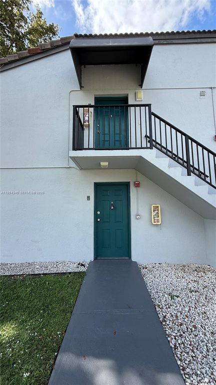 7210 NW 179th St 105, Hialeah, FL 33015