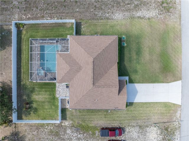 2801 NW 2nd PL, Cape Coral, FL 33993