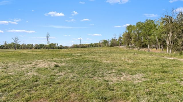 0 Dixon Rd, Shelbyville, TN 37160