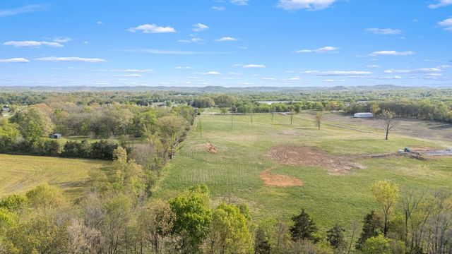 0 Dixon Rd, Shelbyville, TN 37160