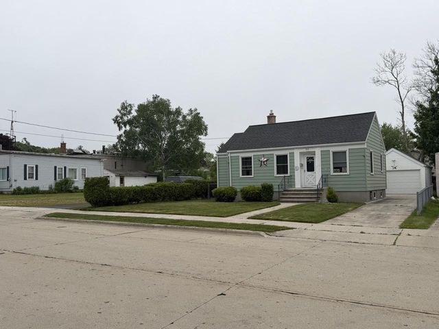 1013 28th STREET, Two Rivers, WI 54241