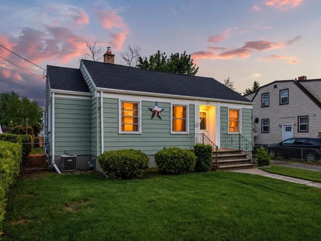 1013 28th STREET, Two Rivers, WI 54241