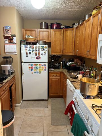 2 Consulate Drive 3N, Eastchester, NY 10707