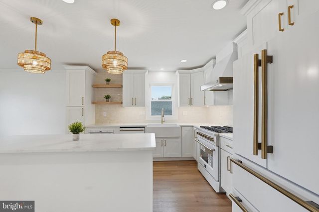 3766 PRESIDENT ST, Philadelphia, PA 19114