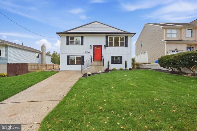3766 PRESIDENT ST, Philadelphia, PA 19114