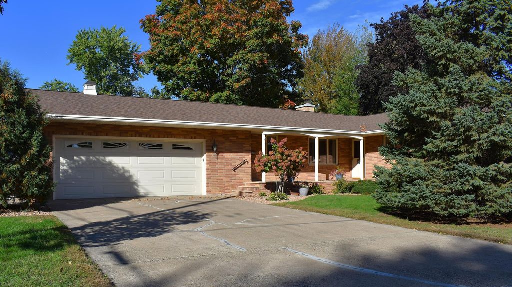 617 2nd Street NE, Osseo, MN 55369 — photo 2