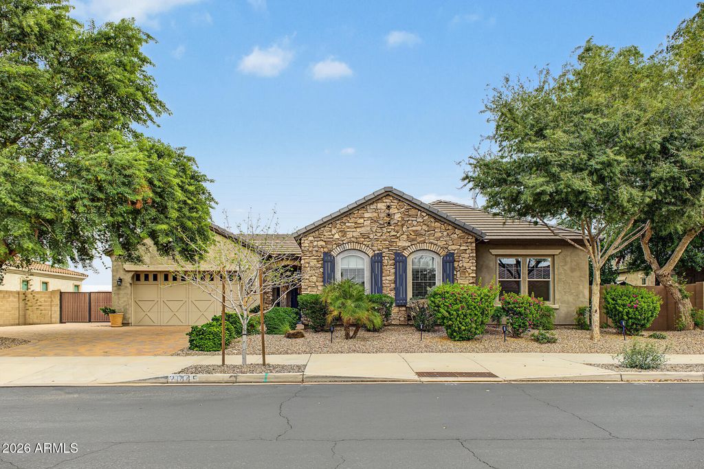 21445 S 223RD Place, Queen Creek, AZ 85142 — photo 2