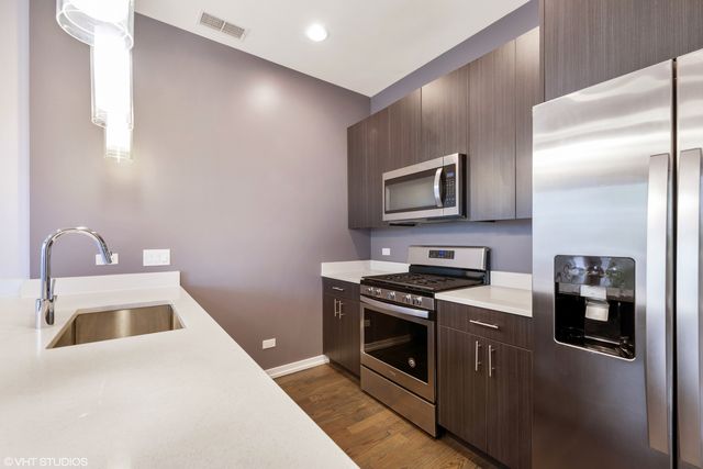 2536 W Harrison Street 2, Chicago, IL 60612