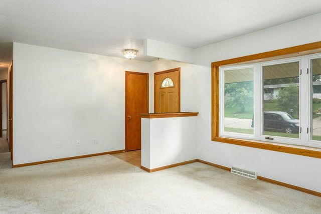 1936 River View Drive, Janesville, WI 53546