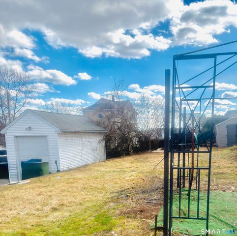 212 Platt Street, Waterbury, CT 06704