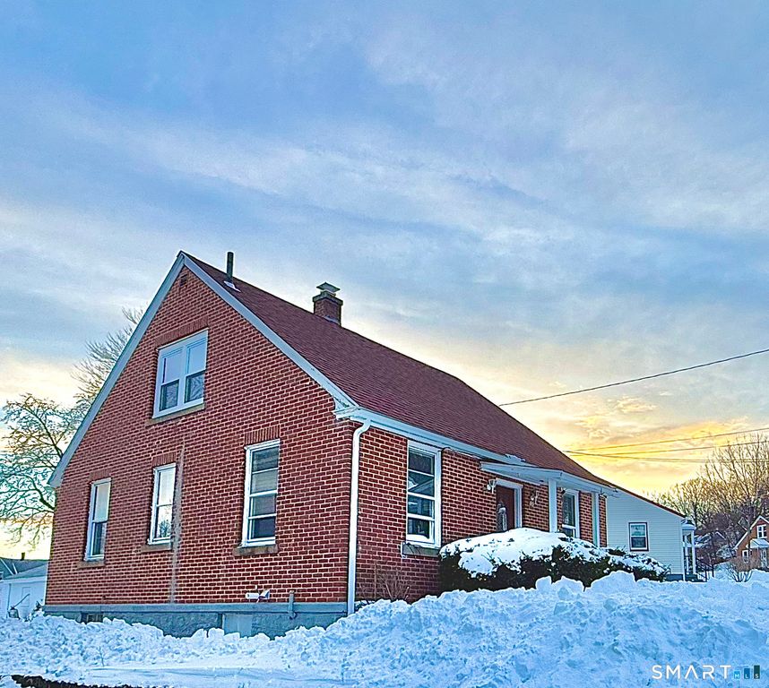 212 Platt Street, Waterbury, CT 06704