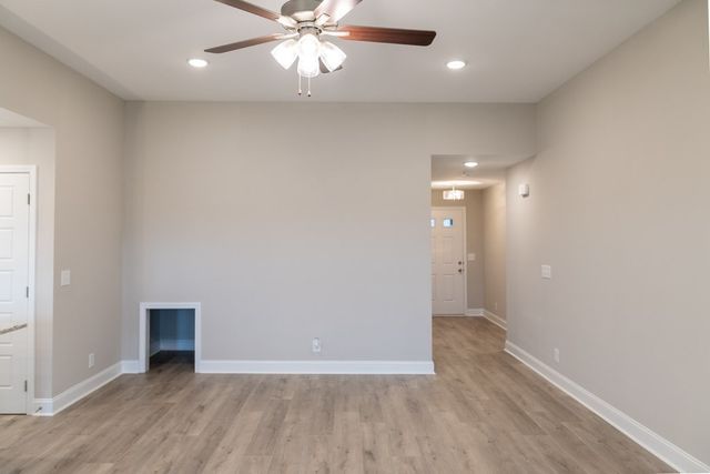 14 Miller Farm, Clarksville, TN 37043