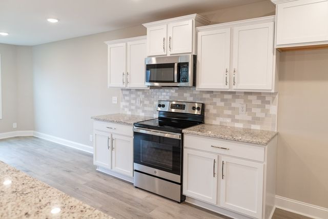 14 Miller Farm, Clarksville, TN 37043