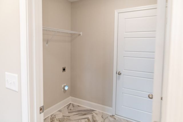 14 Miller Farm, Clarksville, TN 37043