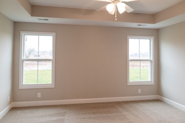 14 Miller Farm, Clarksville, TN 37043