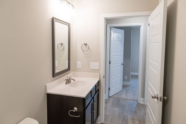 14 Miller Farm, Clarksville, TN 37043