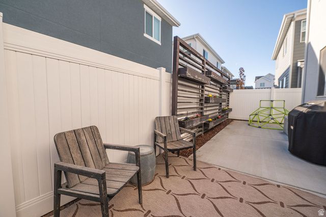 3922 S 2950 W, West Haven, UT 84401