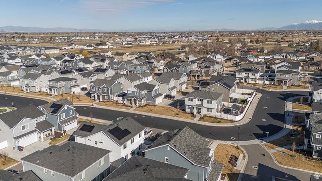 3922 S 2950 W, West Haven, UT 84401