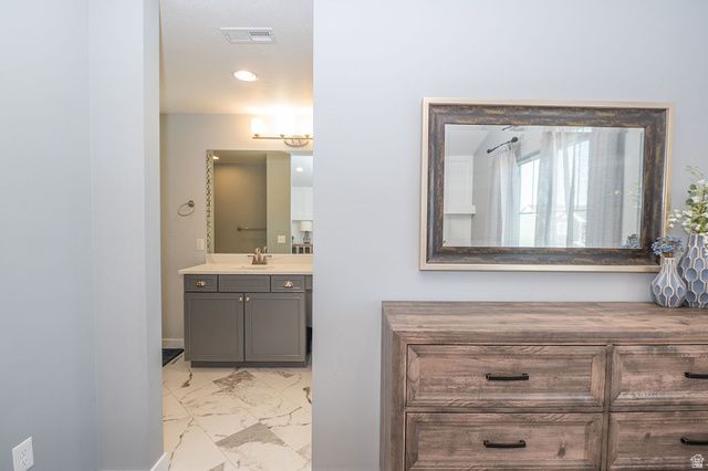 3922 S 2950 W, West Haven, UT 84401