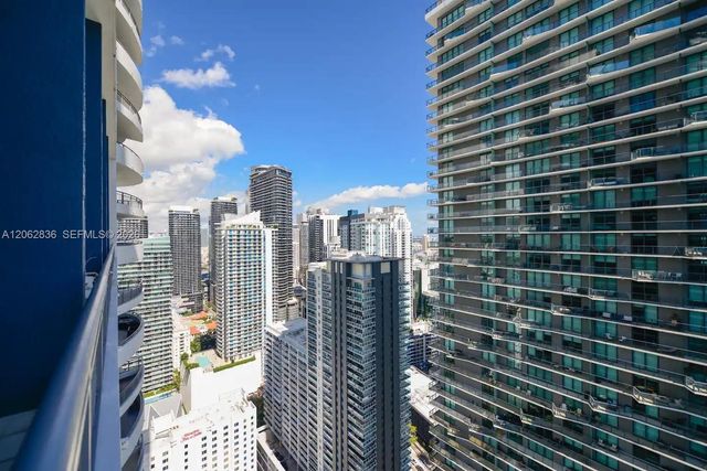 60 SW 13th St 3814, Miami, FL 33130