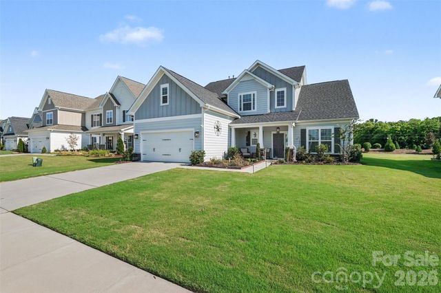 3826 Dahlia Drive, Harrisburg, NC 28075