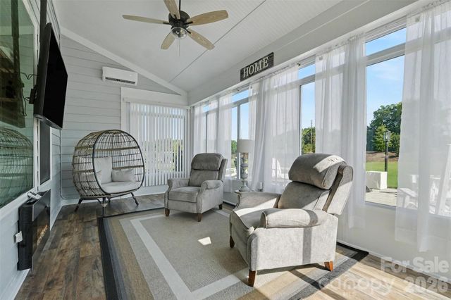 3826 Dahlia Drive, Harrisburg, NC 28075