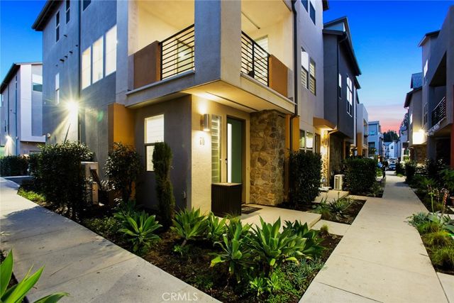 275 Pin, Covina, CA 91722