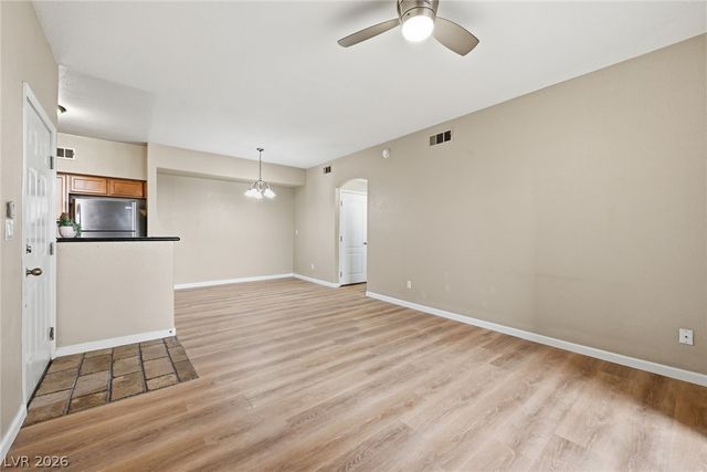 10237 King Henry Avenue 103, Las Vegas, NV 89144