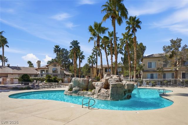 10237 King Henry Avenue 103, Las Vegas, NV 89144