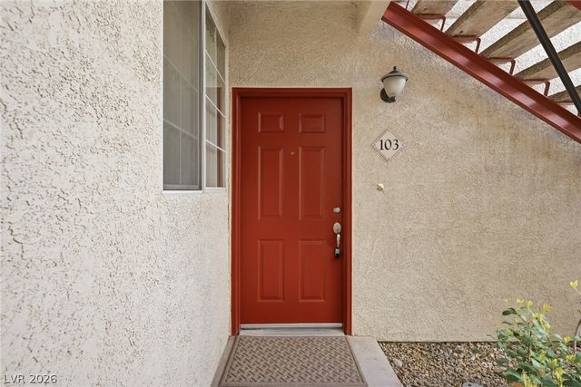 10237 King Henry Avenue 103, Las Vegas, NV 89144
