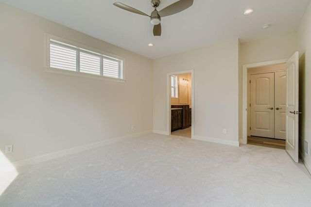 5054 Dale Ridge Road, Woodbury, MN 55129