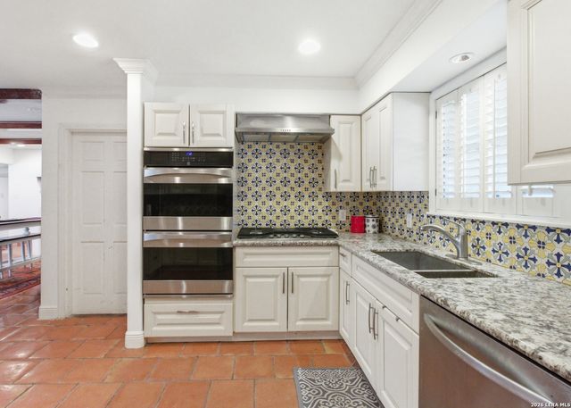 306 Redcliff, San Antonio, TX 78216