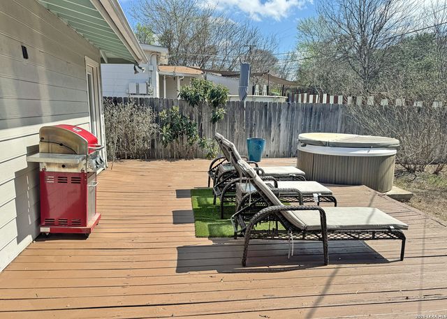 306 Redcliff, San Antonio, TX 78216