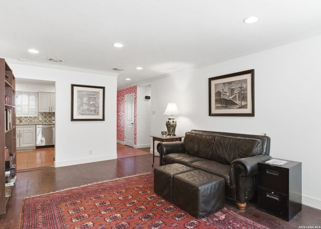 306 Redcliff, San Antonio, TX 78216