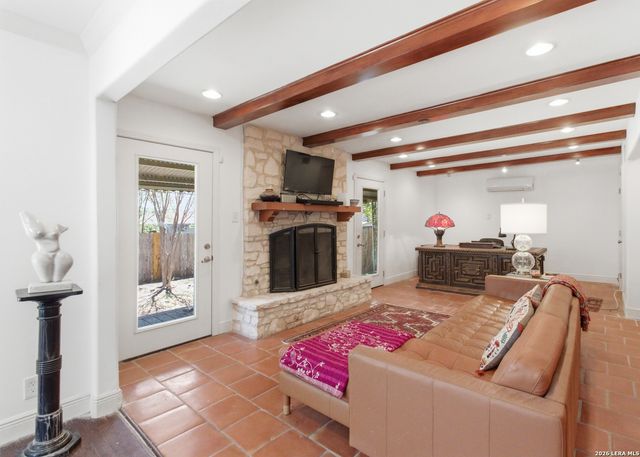 306 Redcliff, San Antonio, TX 78216