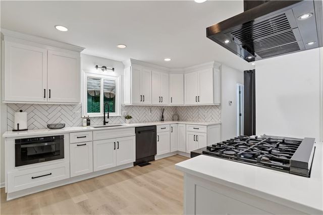 2290 Old Orchard Drive, Marietta, GA 30068
