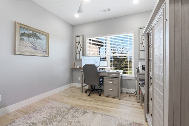 894 E Tucks Chapel Road, Rogers, AR 72756