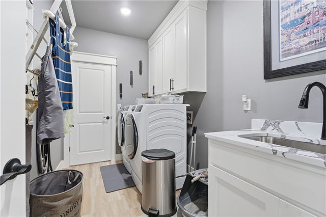 894 E Tucks Chapel Road, Rogers, AR 72756