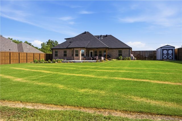 894 E Tucks Chapel Road, Rogers, AR 72756