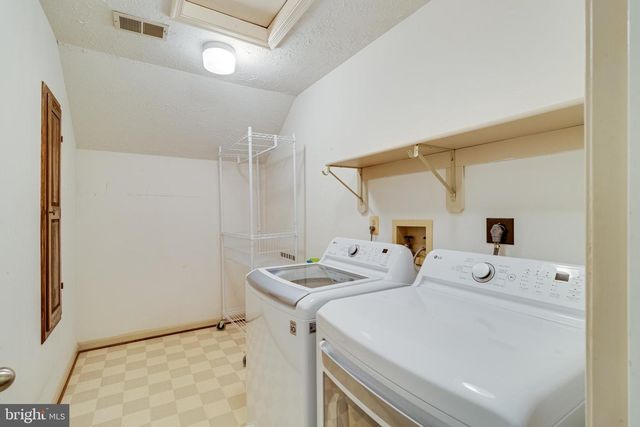 1013 SUFFOLK DR, La Plata, MD 20646