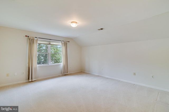 1013 SUFFOLK DR, La Plata, MD 20646