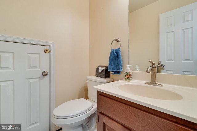 1013 SUFFOLK DR, La Plata, MD 20646