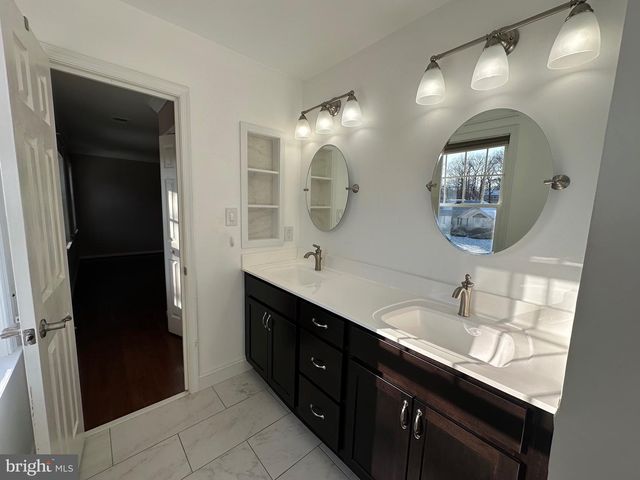 1013 SUFFOLK DR, La Plata, MD 20646