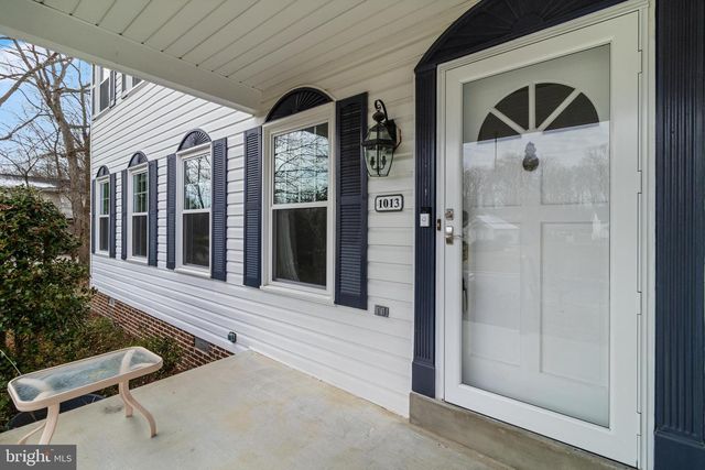 1013 SUFFOLK DR, La Plata, MD 20646