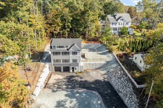 346 Rogers St, Lowell, MA 01852