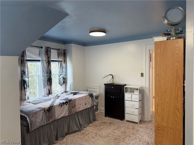 707 Cambridge Avenue, Youngstown, OH 44502