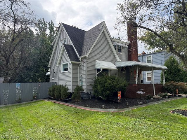 707 Cambridge Avenue, Youngstown, OH 44502