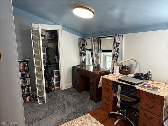 707 Cambridge Avenue, Youngstown, OH 44502